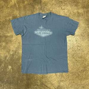 Gildan Welcome to Fabulous Las Vegas Retro Graphic Tee